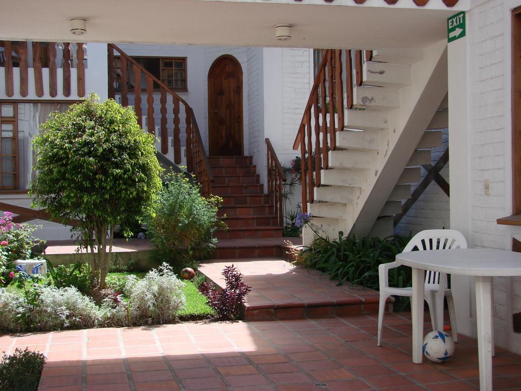 Apartamentos Los Quipus Quito Zewnętrze zdjęcie
